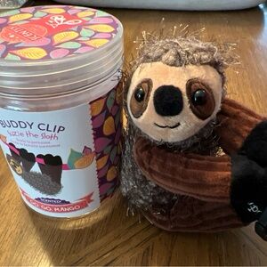 Brand New! Scentsy Suzie the Sloth Buddy Clip